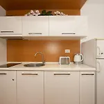 Апартамент Sweet Homes 2 *
